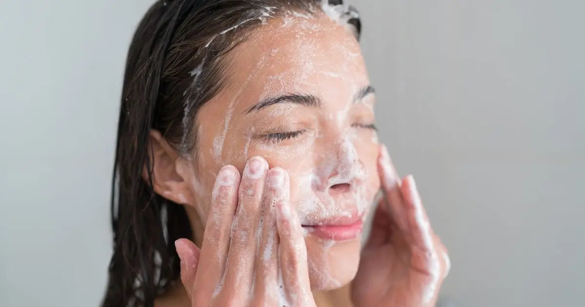 What Can I Use to Wash My Face: Best Cleansers Explained